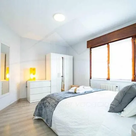 Mirador Al Puerto By Silastur Daire Lastres